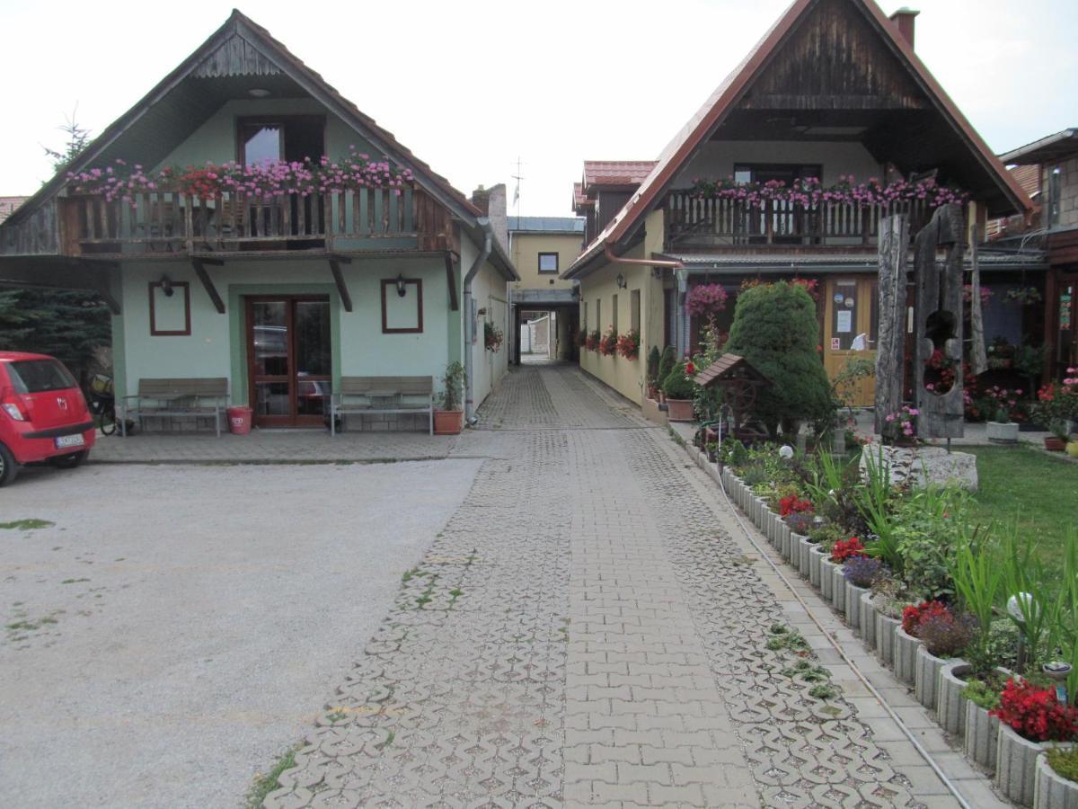 A+S Penzion Podzamok Spišské Podhradie Exterior foto